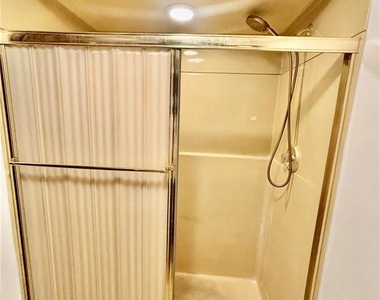 8740 Breiningsville - Photo Thumbnail 23