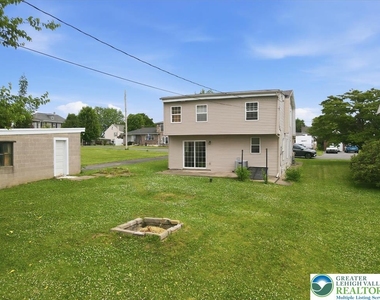 1839 6th Street - Photo Thumbnail 36