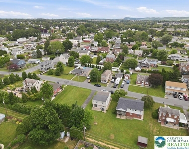 1839 6th Street - Photo Thumbnail 44