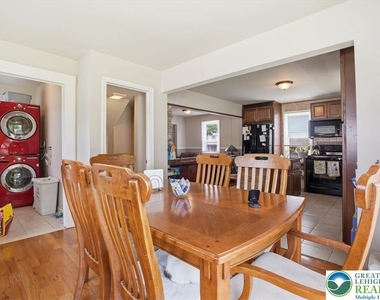 1839 6th Street - Photo Thumbnail 10