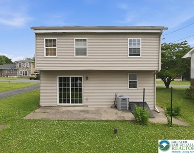 1839 6th Street - Photo Thumbnail 31
