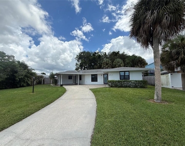 8735 Dunmore Drive - Photo Thumbnail 28