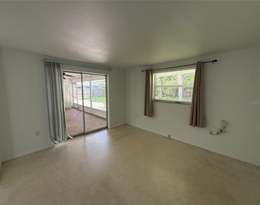 8735 Dunmore Drive - Photo Thumbnail 14