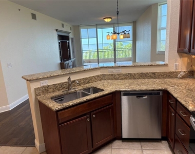 2715 Terra Ceia Bay Boulevard - Photo Thumbnail 10
