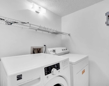 7294 Cloister Drive - Photo Thumbnail 10