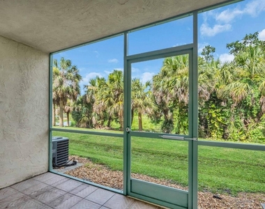 7294 Cloister Drive - Photo Thumbnail 11