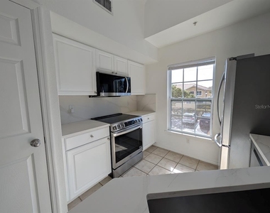 5691 Bidwell Parkway - Photo Thumbnail 3