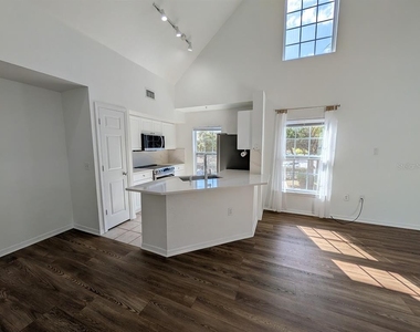 5691 Bidwell Parkway - Photo Thumbnail 6