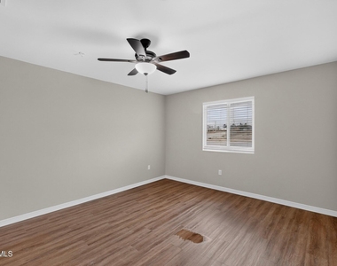 1483 O Sullivan Drive - Photo Thumbnail 22