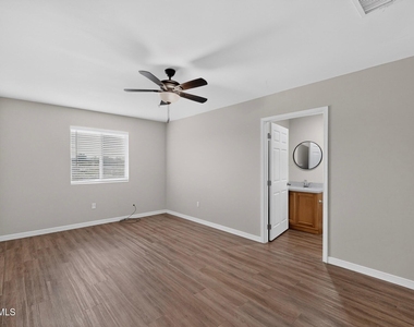 1483 O Sullivan Drive - Photo Thumbnail 16
