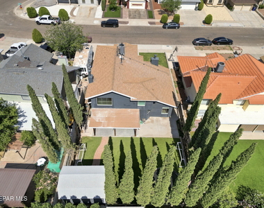2437 Fletcher Place - Photo Thumbnail 9