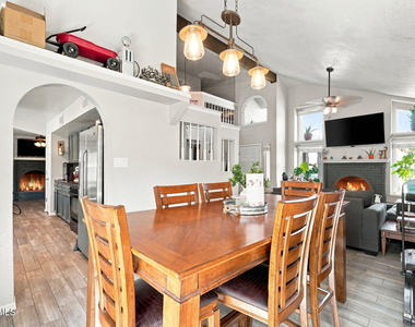 2437 Fletcher Place - Photo Thumbnail 16