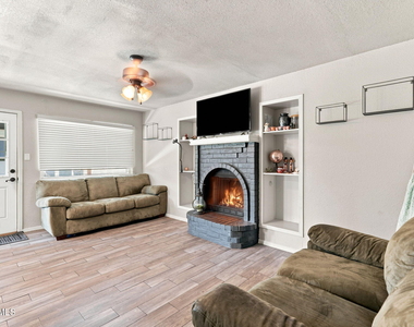2437 Fletcher Place - Photo Thumbnail 24
