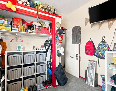 2437 Fletcher Place - Photo Thumbnail 28