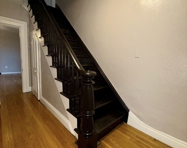 101 Boswell Avenue - Photo Thumbnail 2