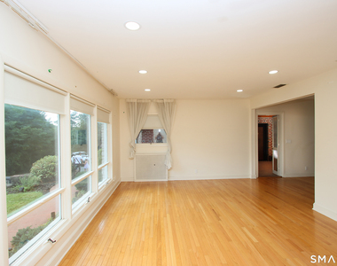 85 Center Street - Photo Thumbnail 1