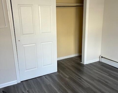 40-2 Prospect Avenue - Photo Thumbnail 7