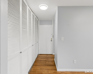 492 Fountain Street - Photo Thumbnail 3