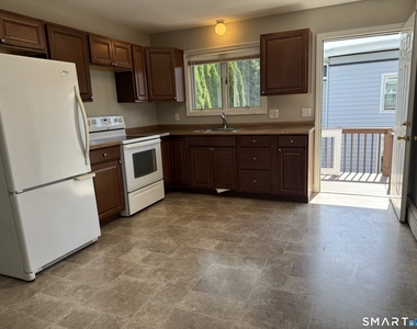93 Cliff Street - Photo Thumbnail 2