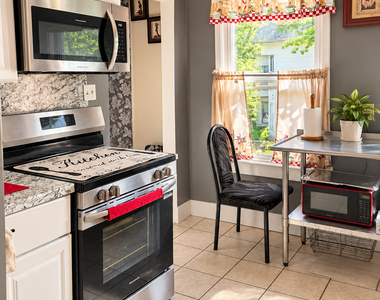 382 Shelton Avenue - Photo Thumbnail 2