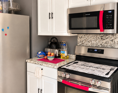 382 Shelton Avenue - Photo Thumbnail 3