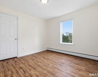 143 Kneen Street - Photo Thumbnail 10