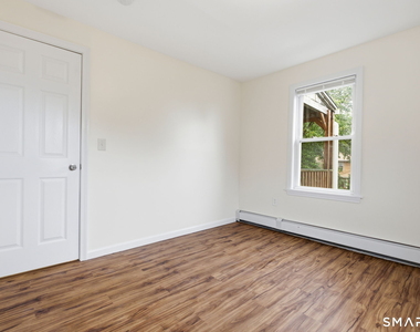 143 Kneen Street - Photo Thumbnail 5