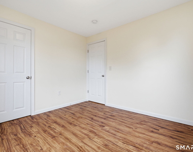 143 Kneen Street - Photo Thumbnail 4
