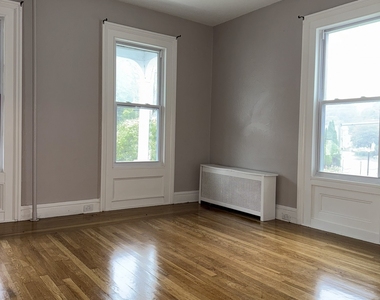 101 Boswell Avenue - Photo Thumbnail 17