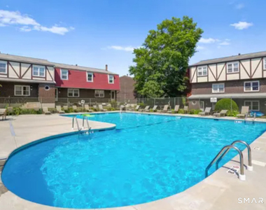 11 Savin Park - Photo Thumbnail 29