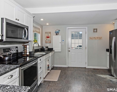 29 Prospect Avenue - Photo Thumbnail 22