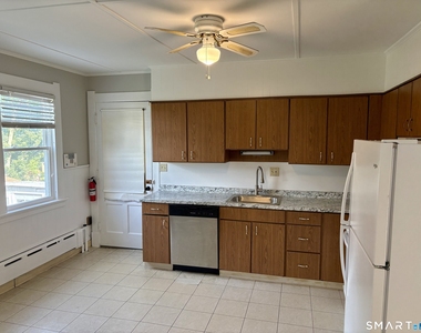 37 Hungerford Avenue - Photo Thumbnail 1