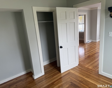 159 Hickory Street - Photo Thumbnail 4