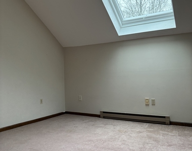 103 Main Street - Photo Thumbnail 15