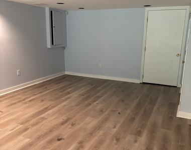 103 Main Street - Photo Thumbnail 20