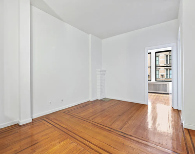 121 Madison Avenue - Photo Thumbnail 2