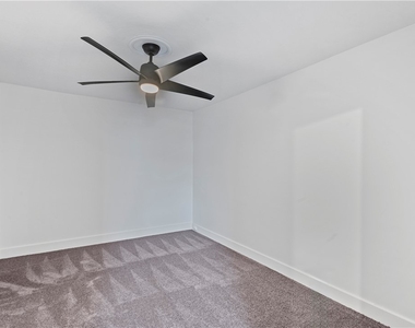 734 Monongahela Ave - Photo Thumbnail 20