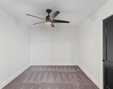 734 Monongahela Ave - Photo Thumbnail 22