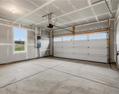 1015 Darcy Drive - Photo Thumbnail 23