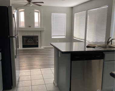 10449 Niagara Falls Lane - Photo Thumbnail 24