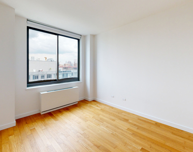 808 Columbus Ave - Photo Thumbnail 3