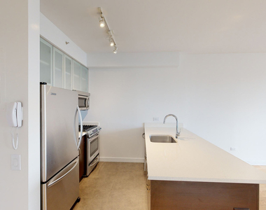 808 Columbus Ave - Photo Thumbnail 1