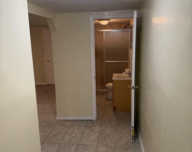 228 East 87th Street - Photo Thumbnail 6