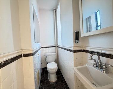 676 Riverside Drive - Photo Thumbnail 6