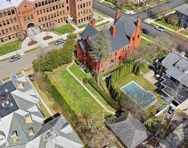 201 Pine Street - Photo Thumbnail 20