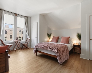 201 Pine Street - Photo Thumbnail 13