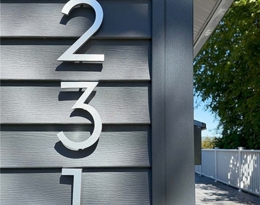 231 W Third Street - Photo Thumbnail 1