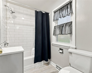 9105 Main St - Photo Thumbnail 27