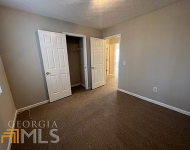 8260 Max Court - Photo Thumbnail 13