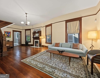 1059 Alta Avenue Ne - Photo Thumbnail 6